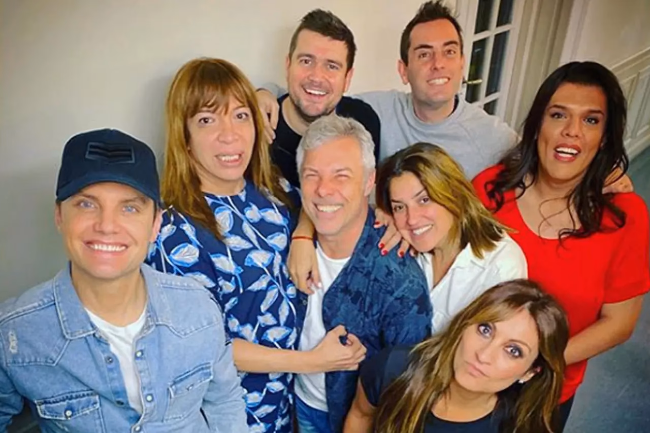 ¿Qué programa conduce Santiago del Moro?