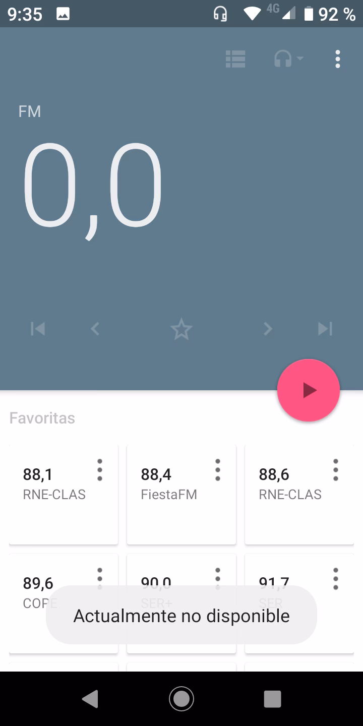 ¿Cómo escuchar radio en Motorola?