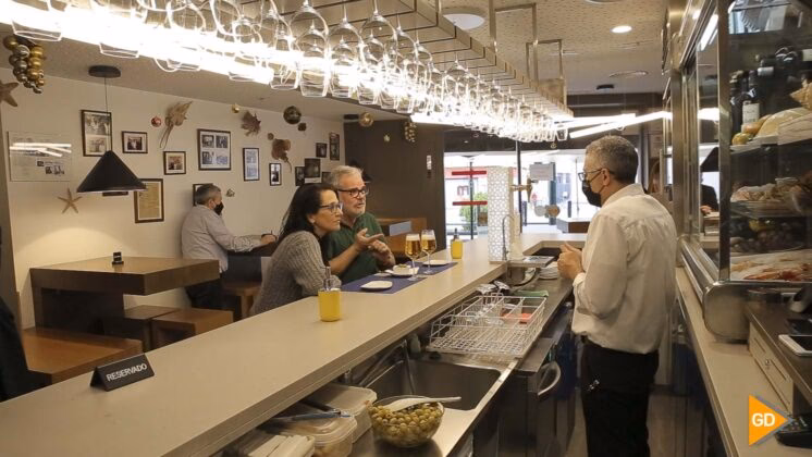 ¿Cómo se llama el bar más antiguo de Sevilla?