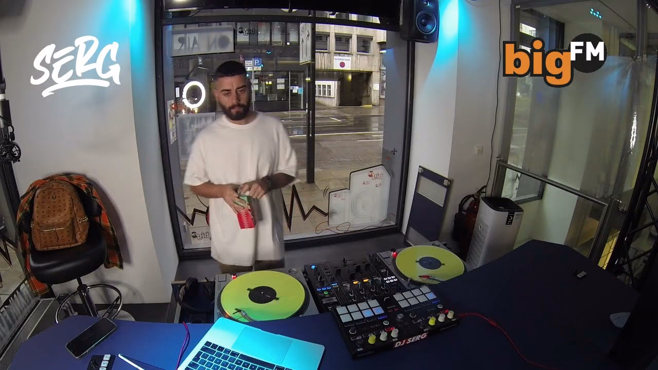 Where is 92.7 Big FM headquarters?