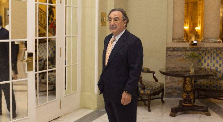 ¿Quién es el dueño de Kiss FM?