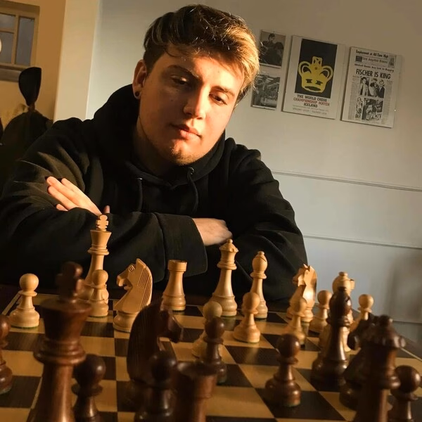 ¿Cuánto cobran las clases de ajedrez?