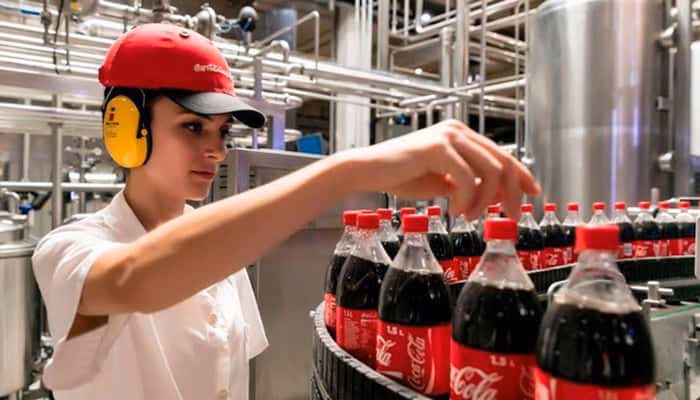 ¿Cómo conseguir empleo en la Coca-Cola?