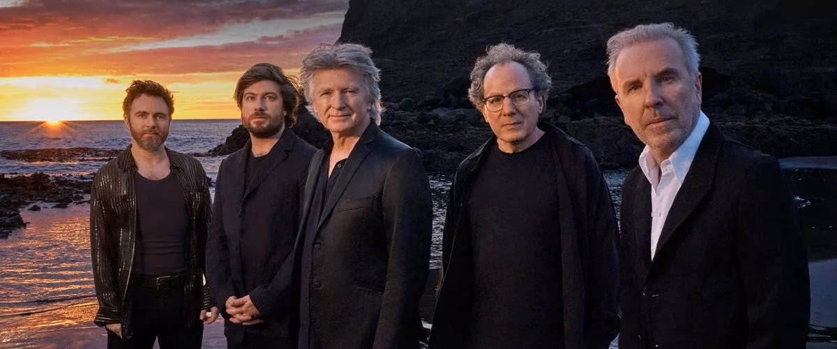 What happened to the lead singer of Crowded House?