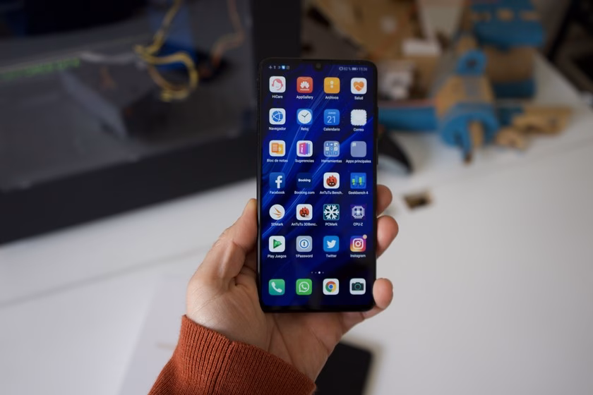 ¿El Huawei P30 Pro tiene radio FM?