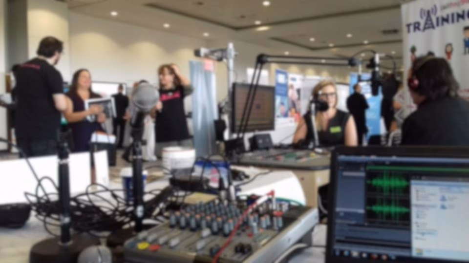 Who sang FM No Static at All?