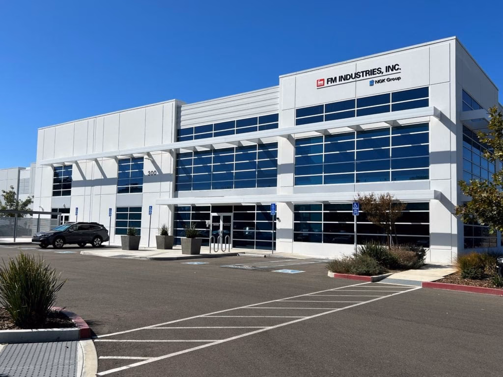 How much do you get paid at FM Industries?