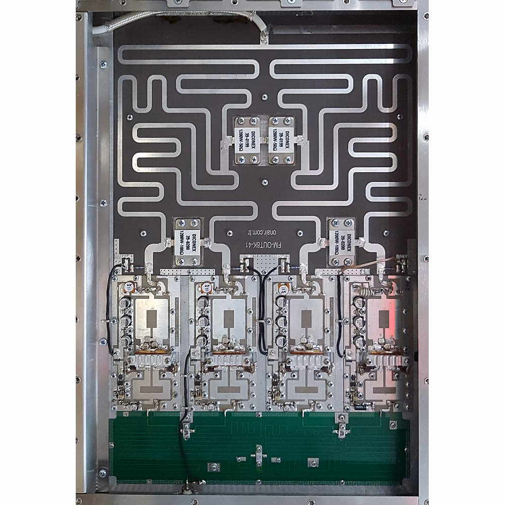 What is a pallet amplifier?