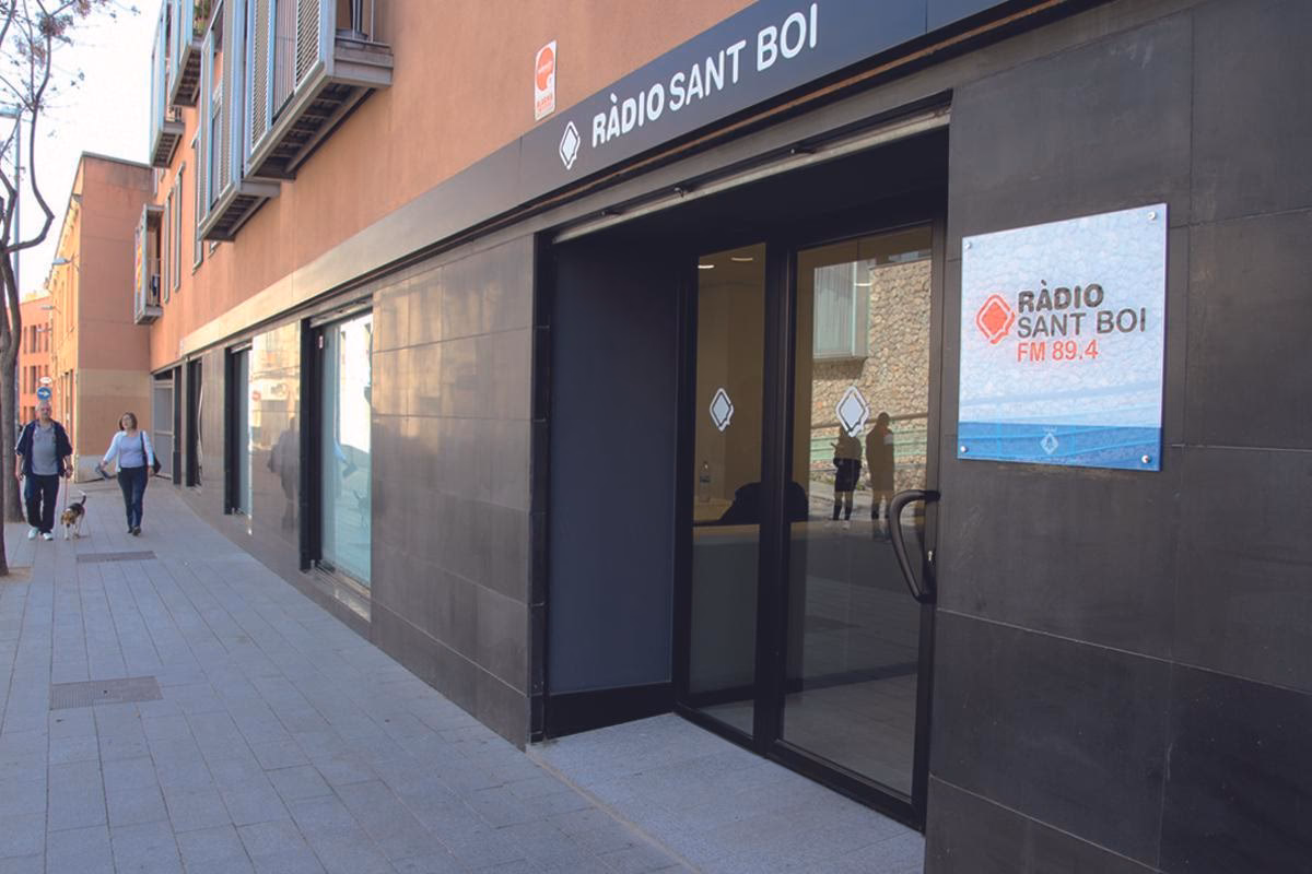 ¿Cuál es la frecuencia de Radio Sant Boi?