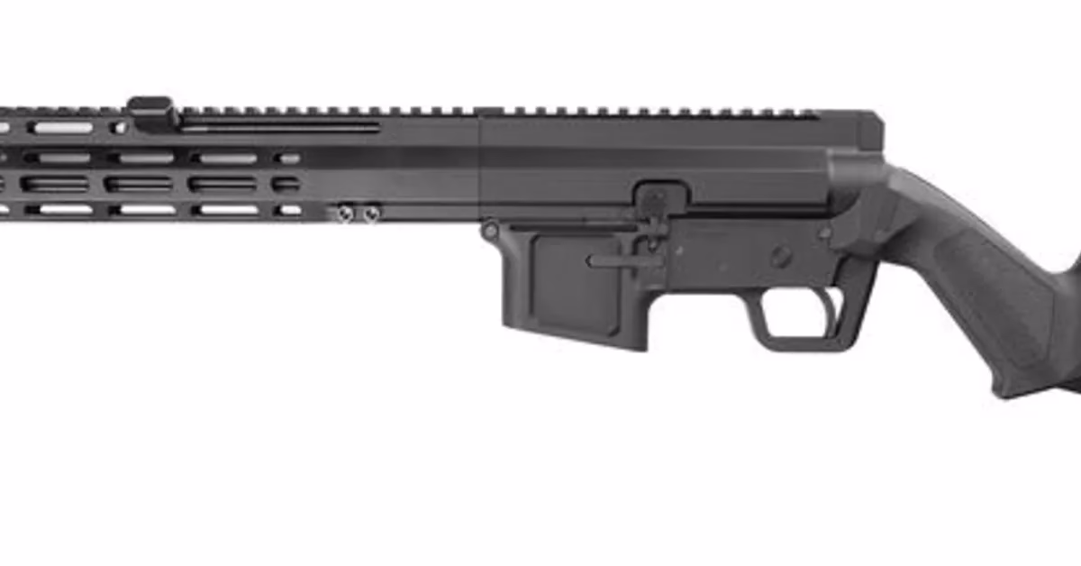 What is the price target for FM stock?