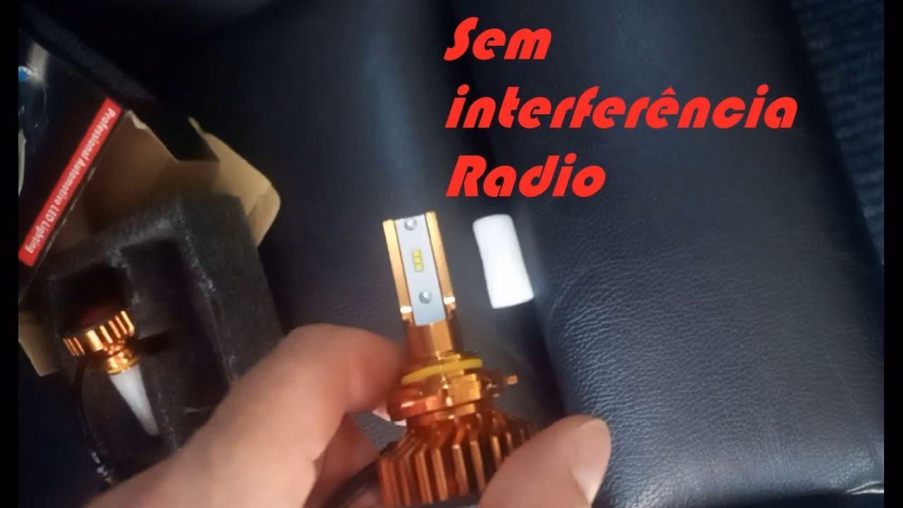 ¿Qué causa interferencias con la radio FM?