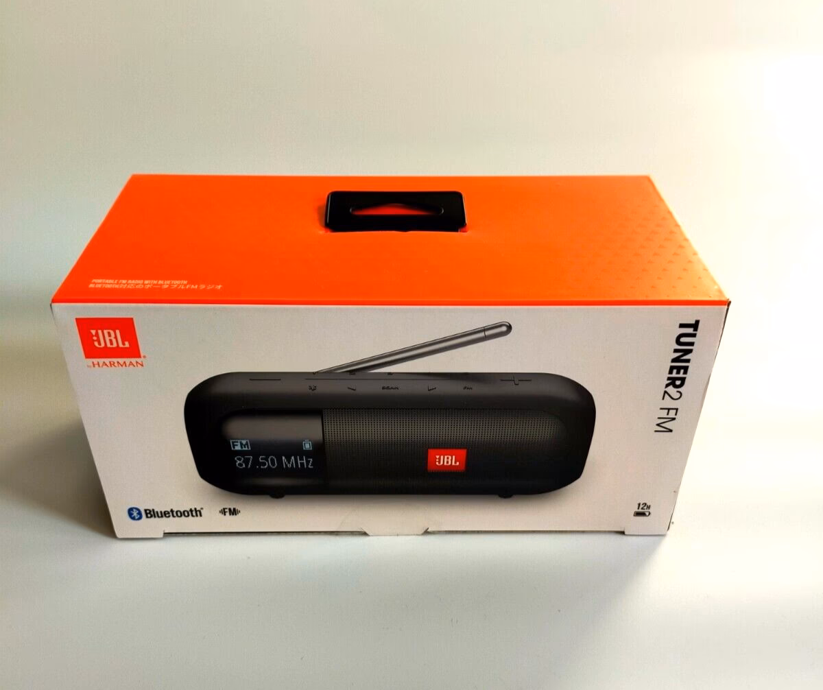 ¿El JBL Xtreme 3 tiene radio FM?