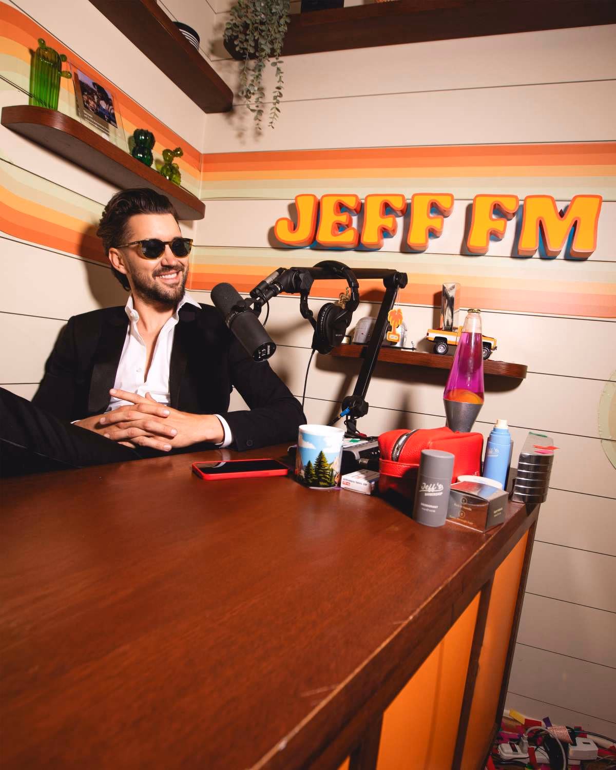 Are Jeff and Tana together?