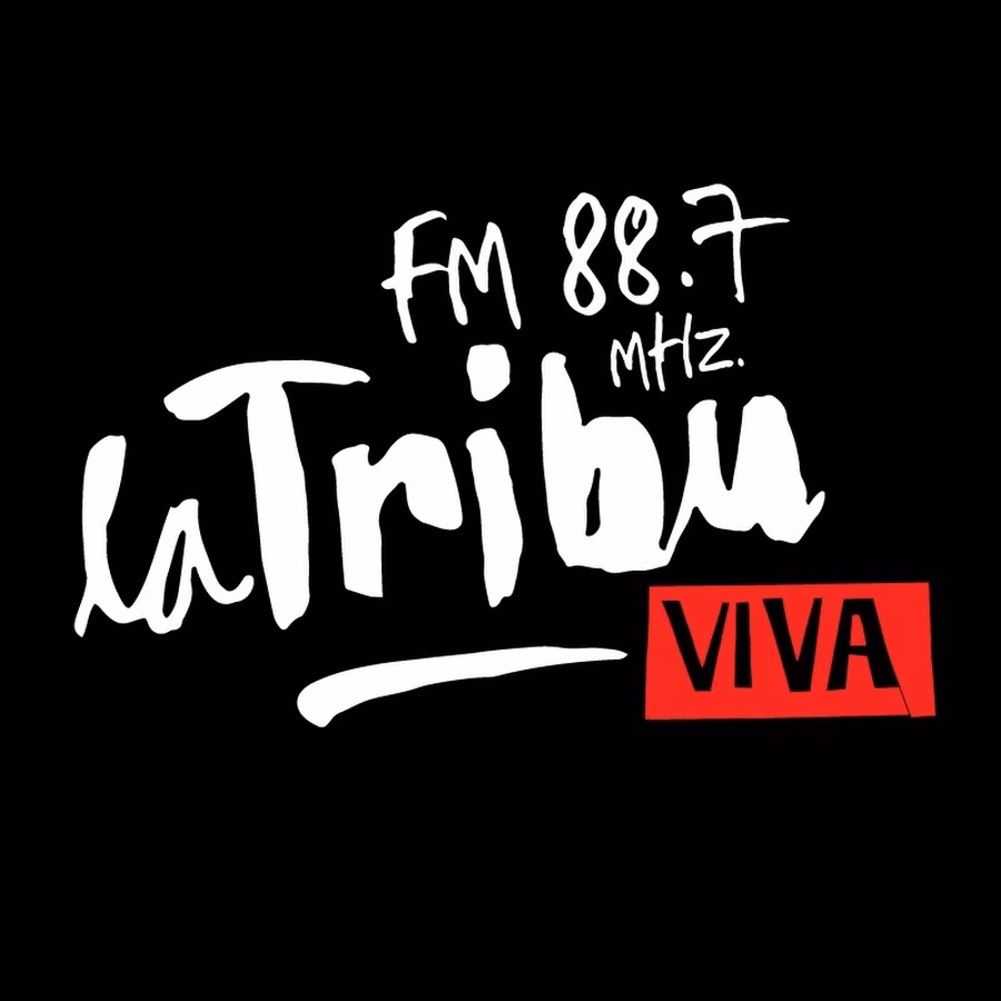 ¿Cuál es la historia de FM La tribu?