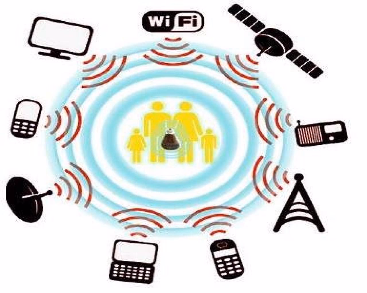 ¿Qué emiten las antenas de radio?