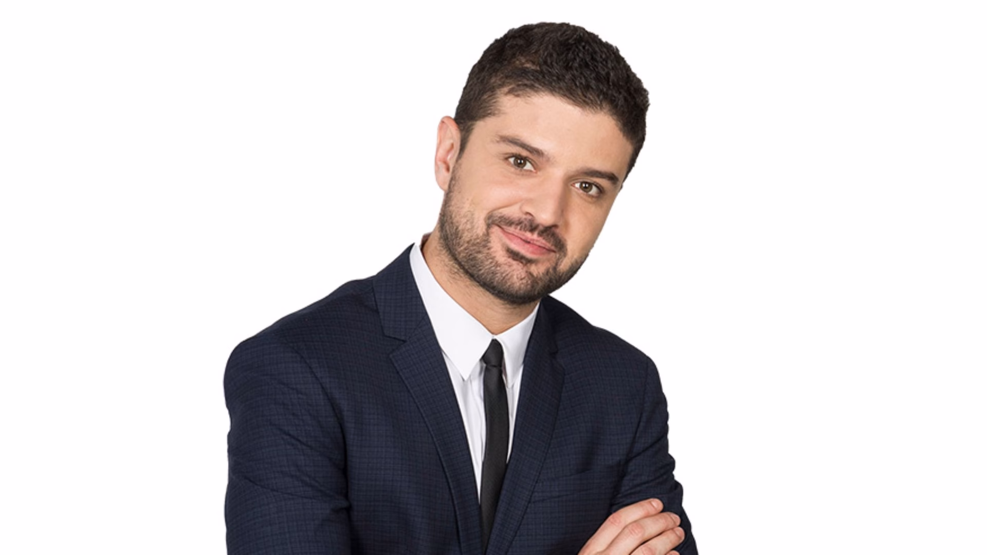 ¿Dónde trabaja Miguel Maldonado?