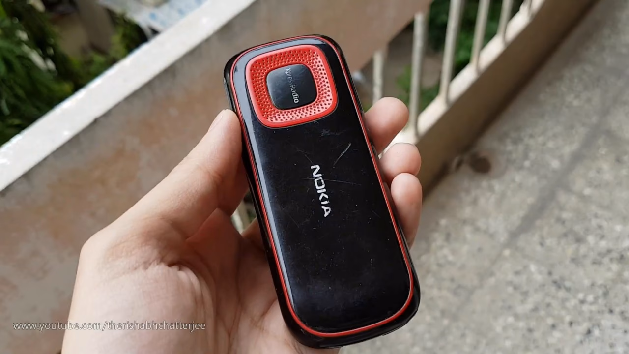 Do Nokia phones have FM radio?