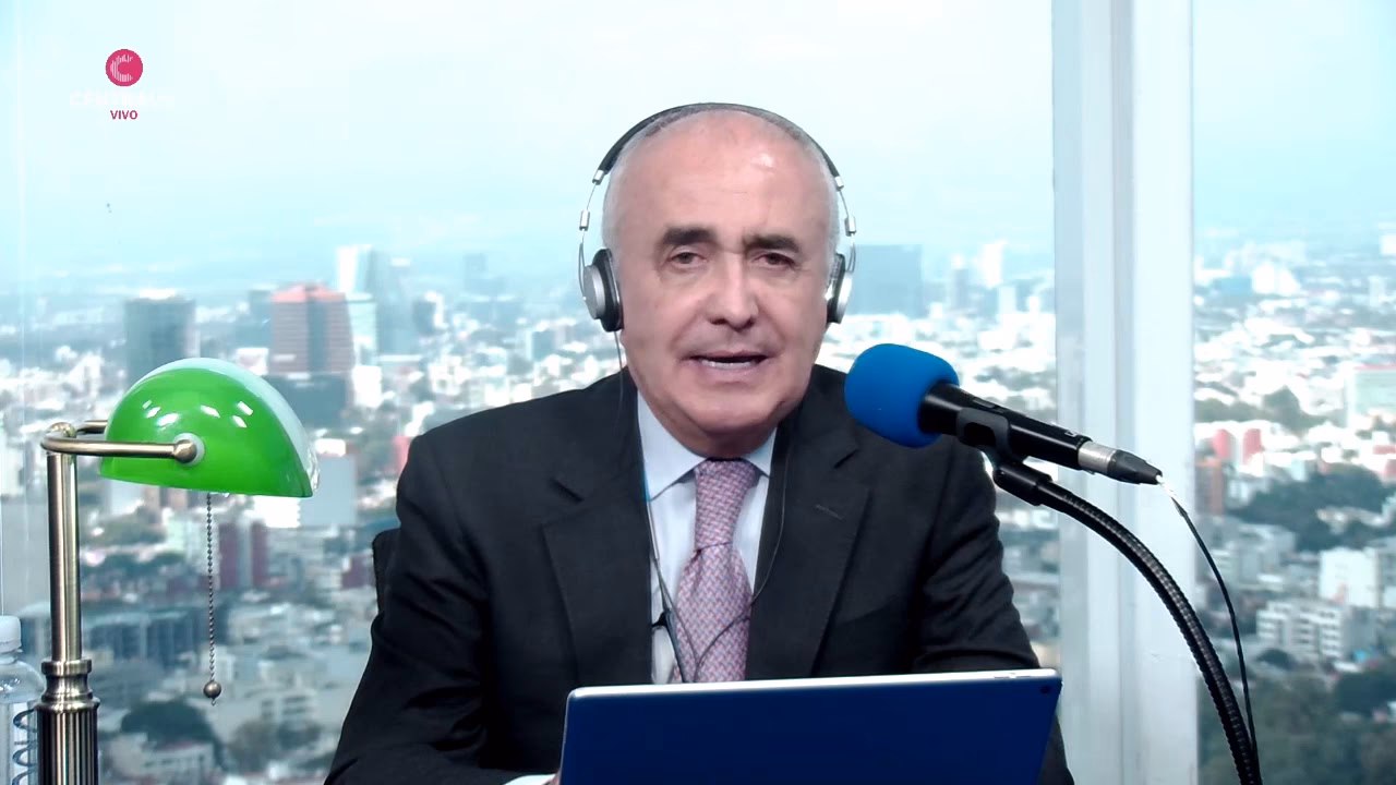 ¿Dónde trabaja Pedro Ferriz?