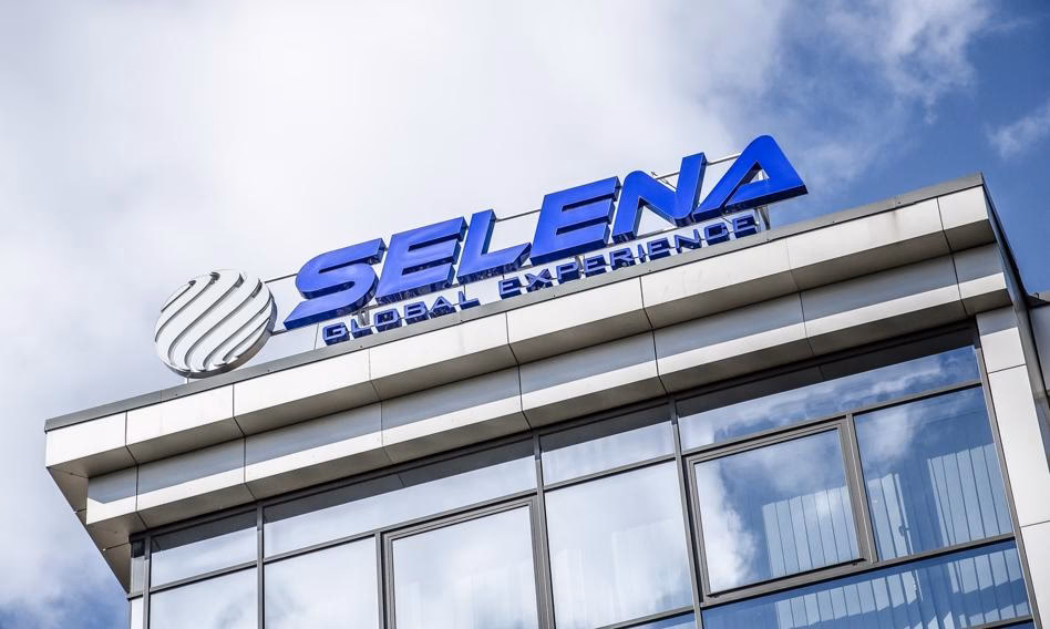 ¿Qué estación es Selena Gómez?