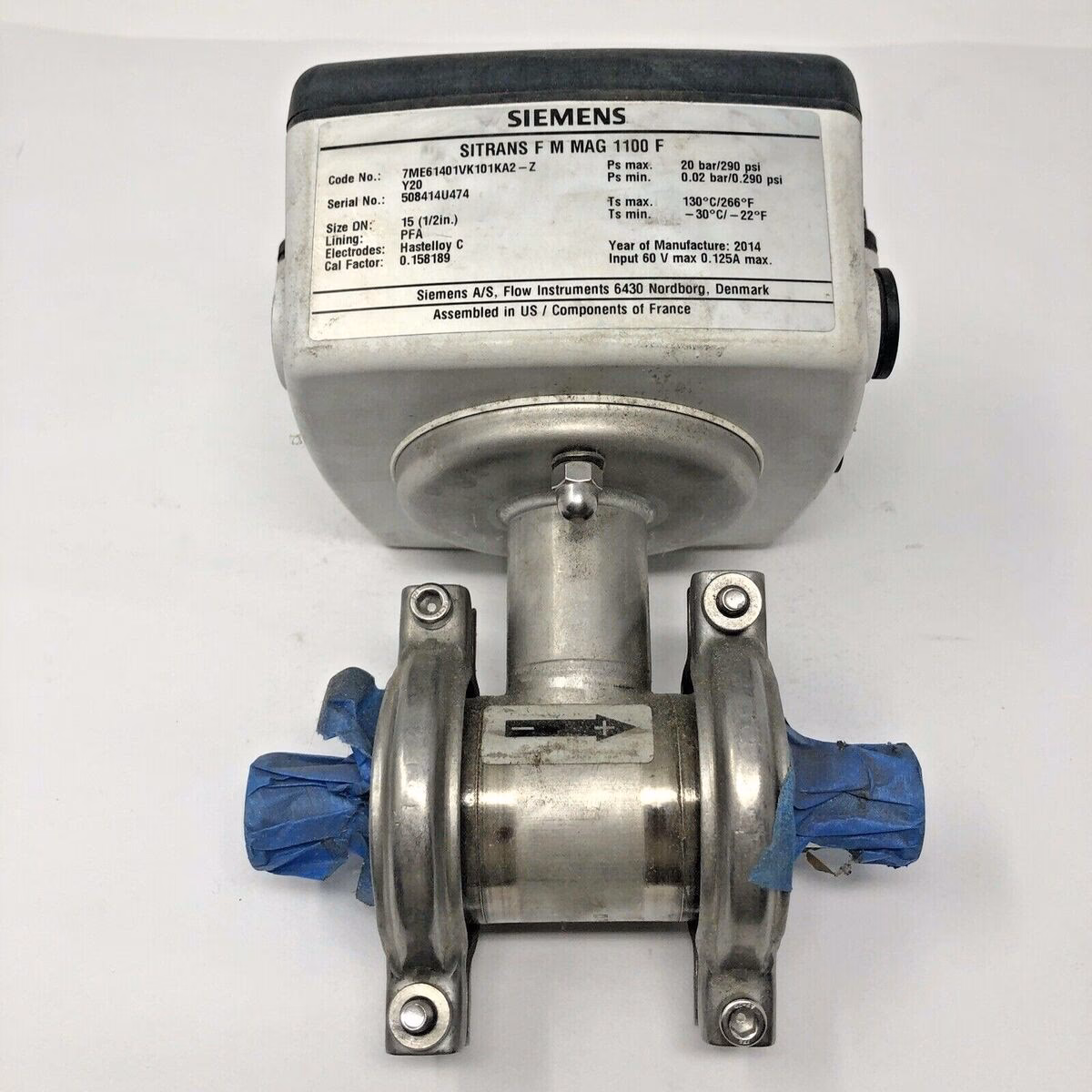 What are the disadvantages of a magnetic flow meter?