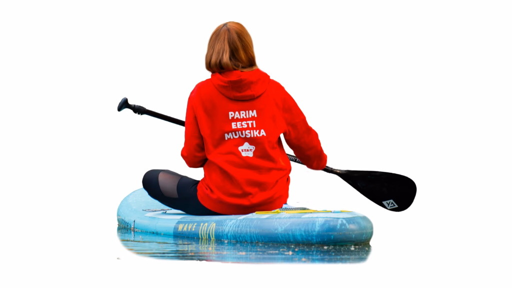 What frequency is Star FM?